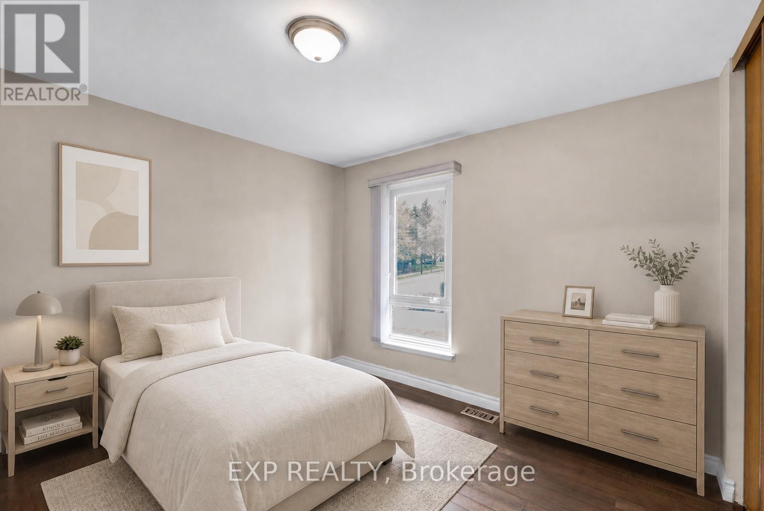 810 SRIGLEY STREET - 34