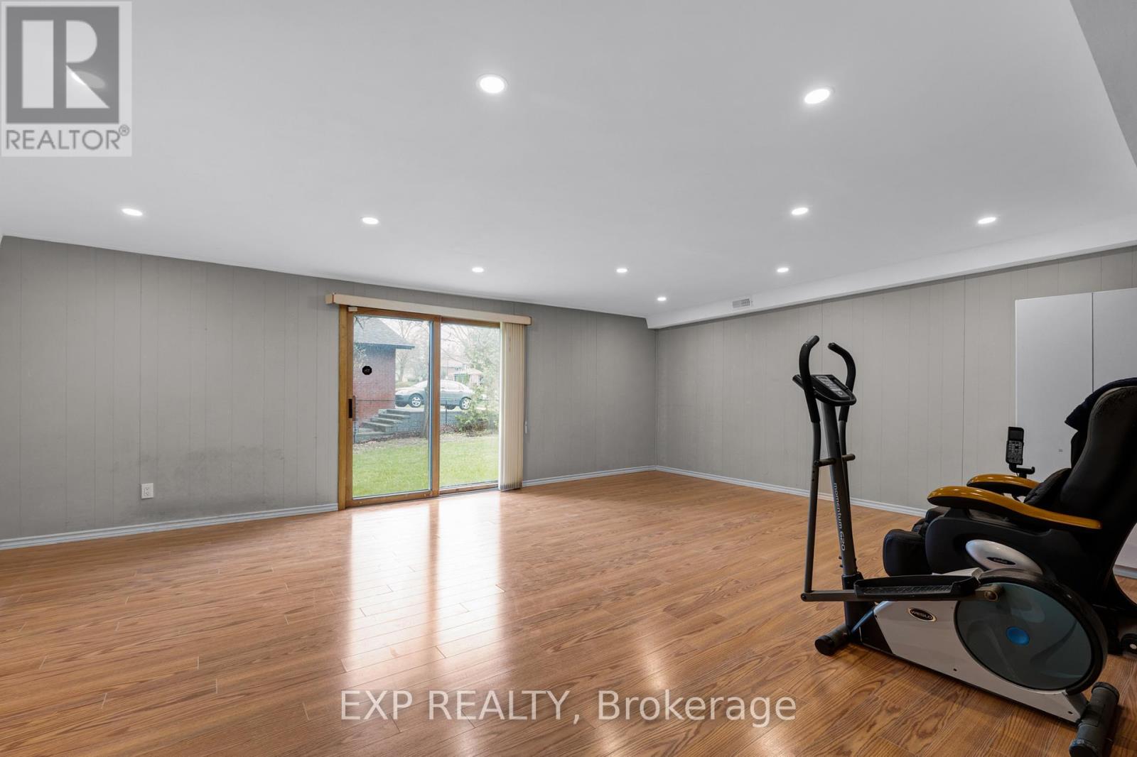 810 SRIGLEY STREET - 9