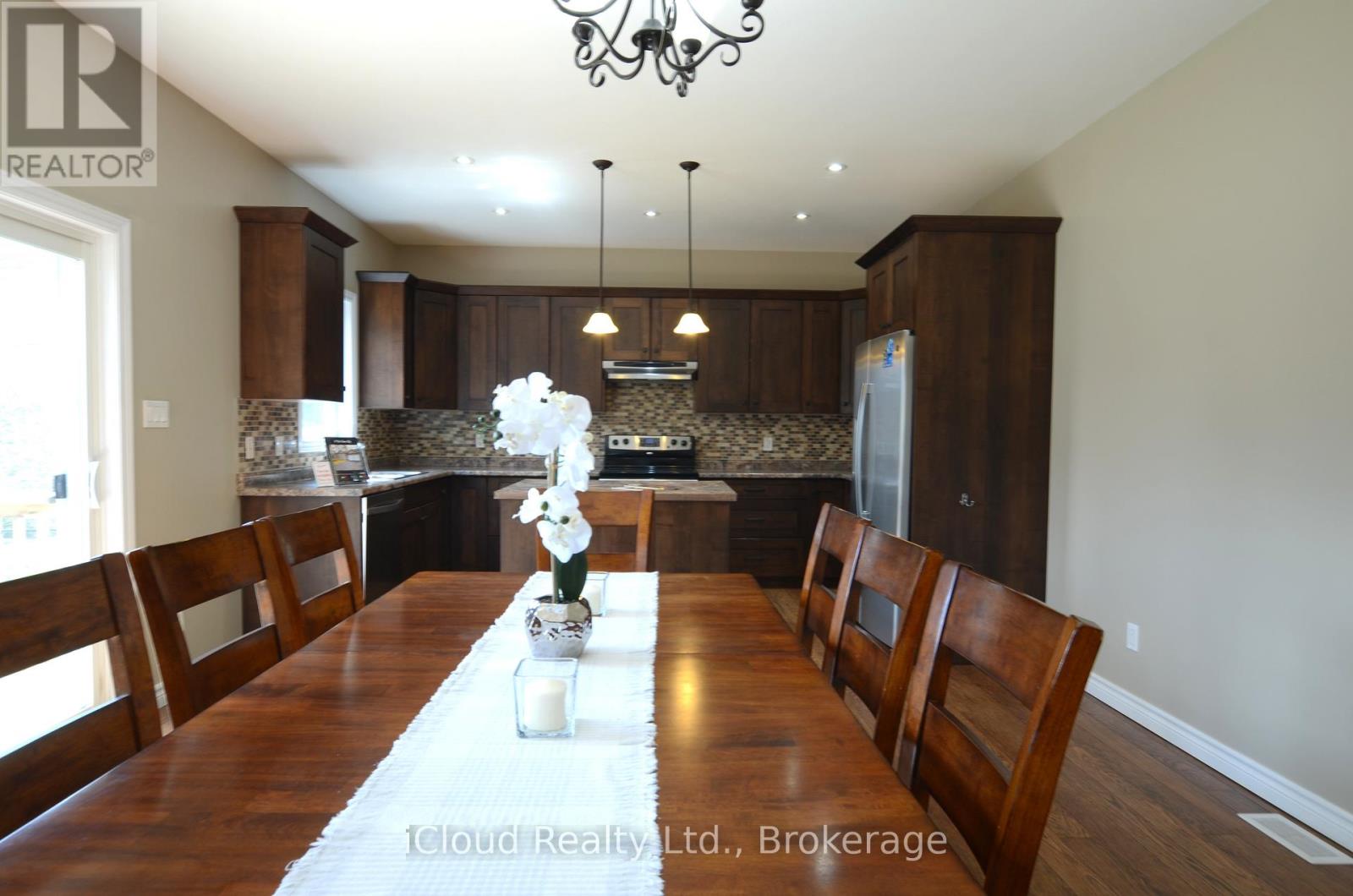 25 RUE VANIER - 13
