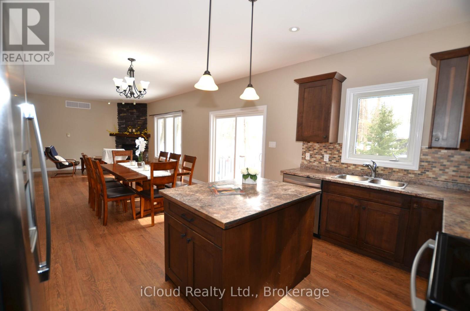 25 RUE VANIER - 18