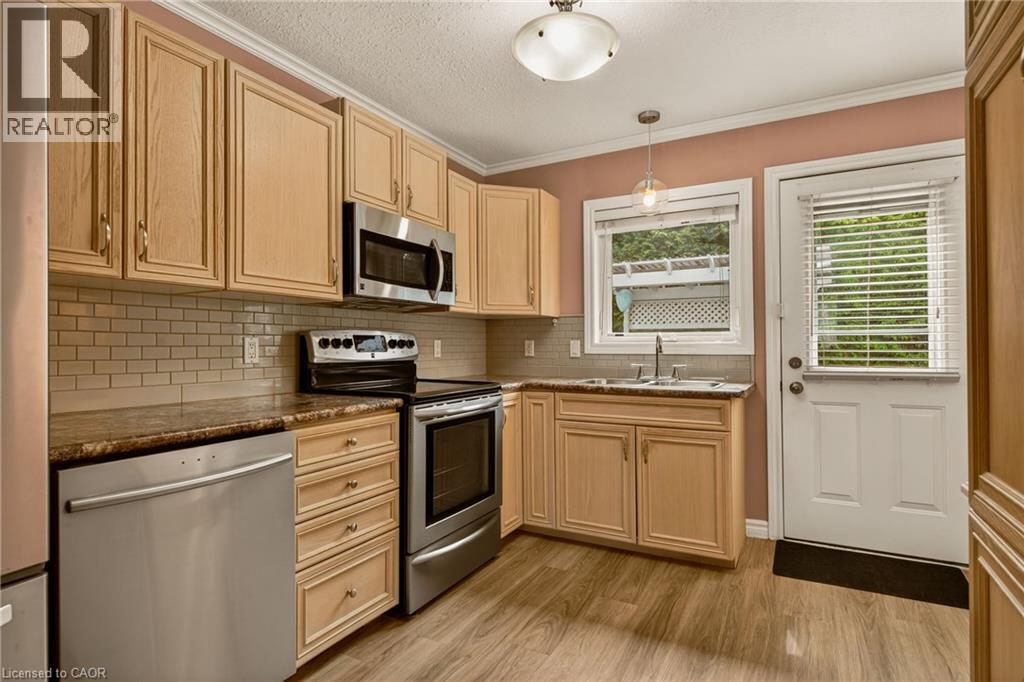 4 ELM Street, Puslinch, Ontario, N0B2J0 — Photo 16