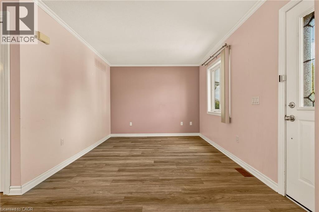 4 ELM Street, Puslinch, Ontario, N0B2J0 — Photo 5
