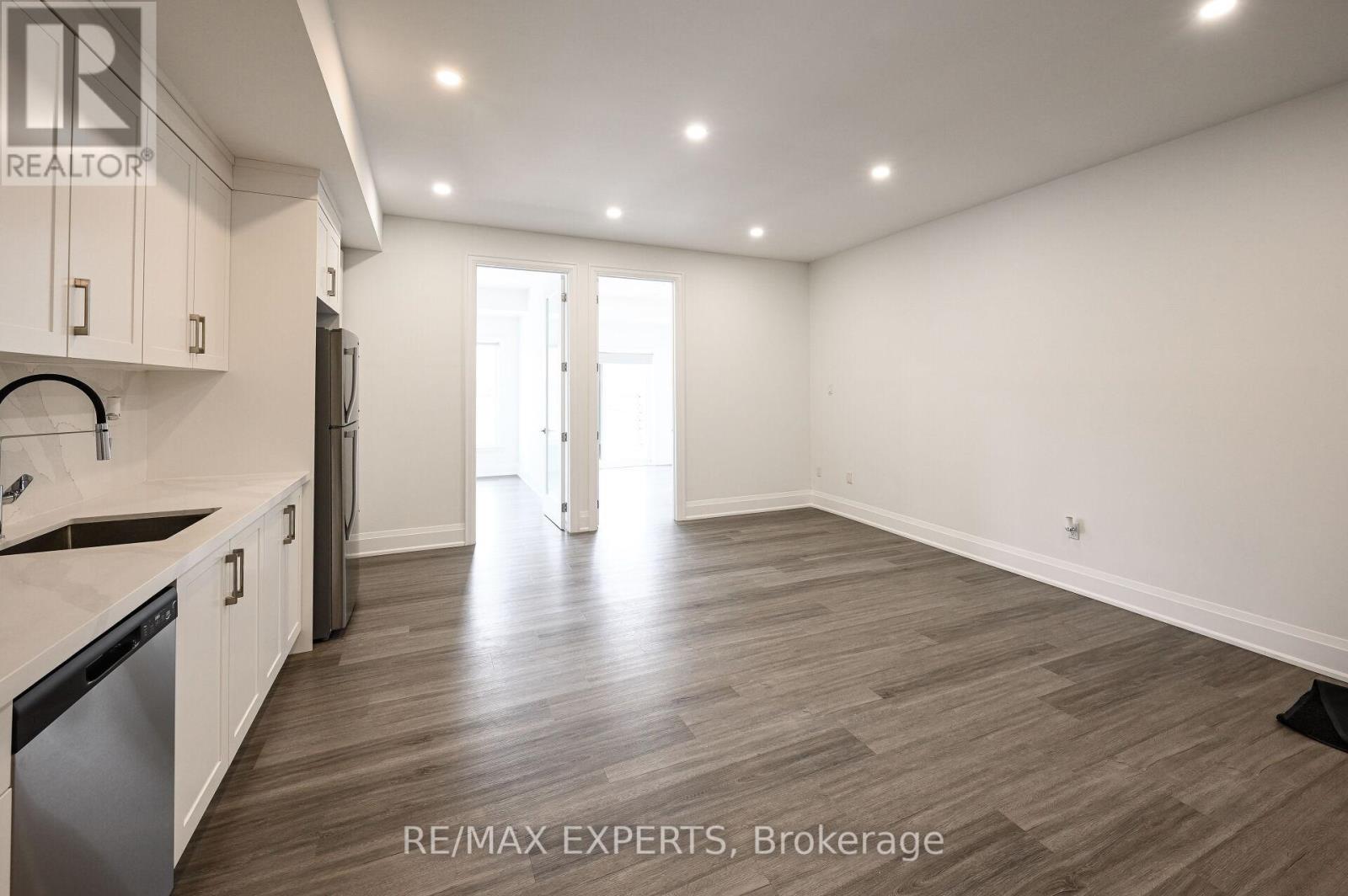 17 ST GASPAR COURT - 30