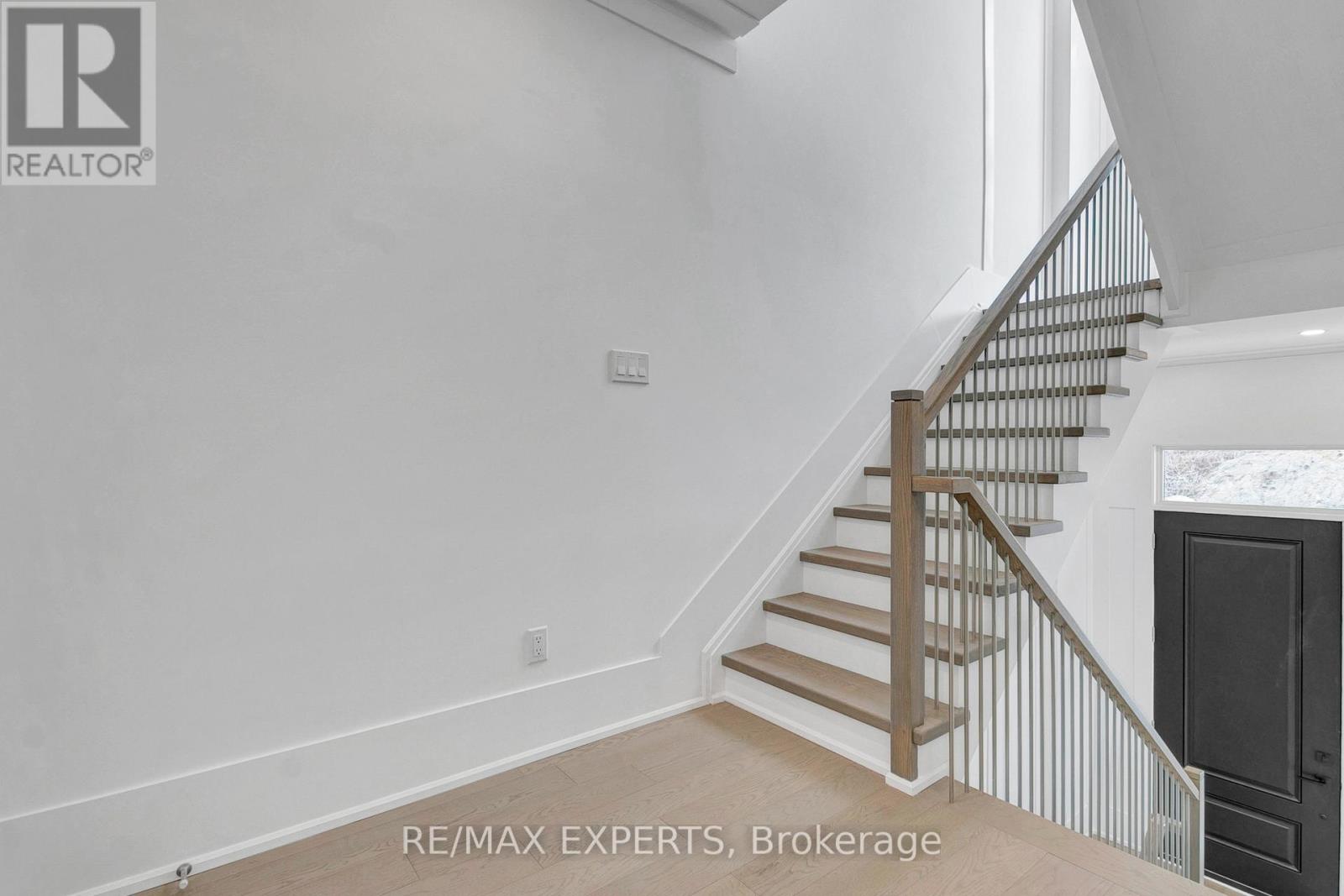 17 ST GASPAR COURT - 8