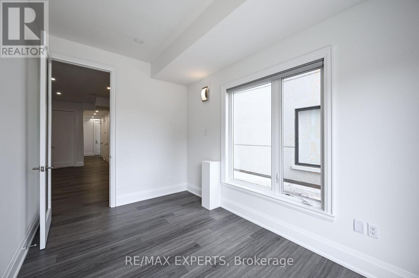 17 ST GASPAR COURT - 18