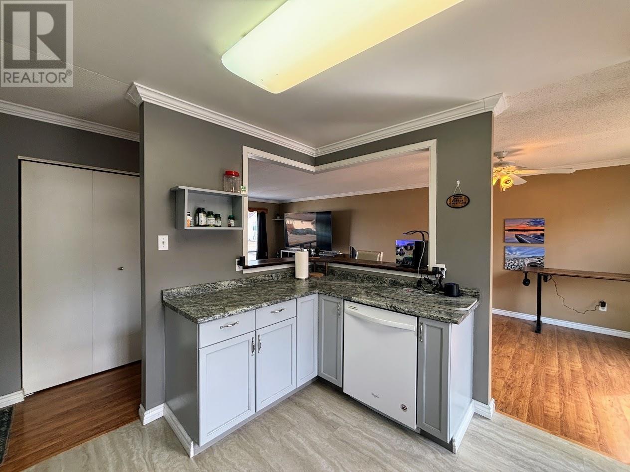 33 Radisson CRES, Marathon, Ontario, P0T2E0 — Photo 5