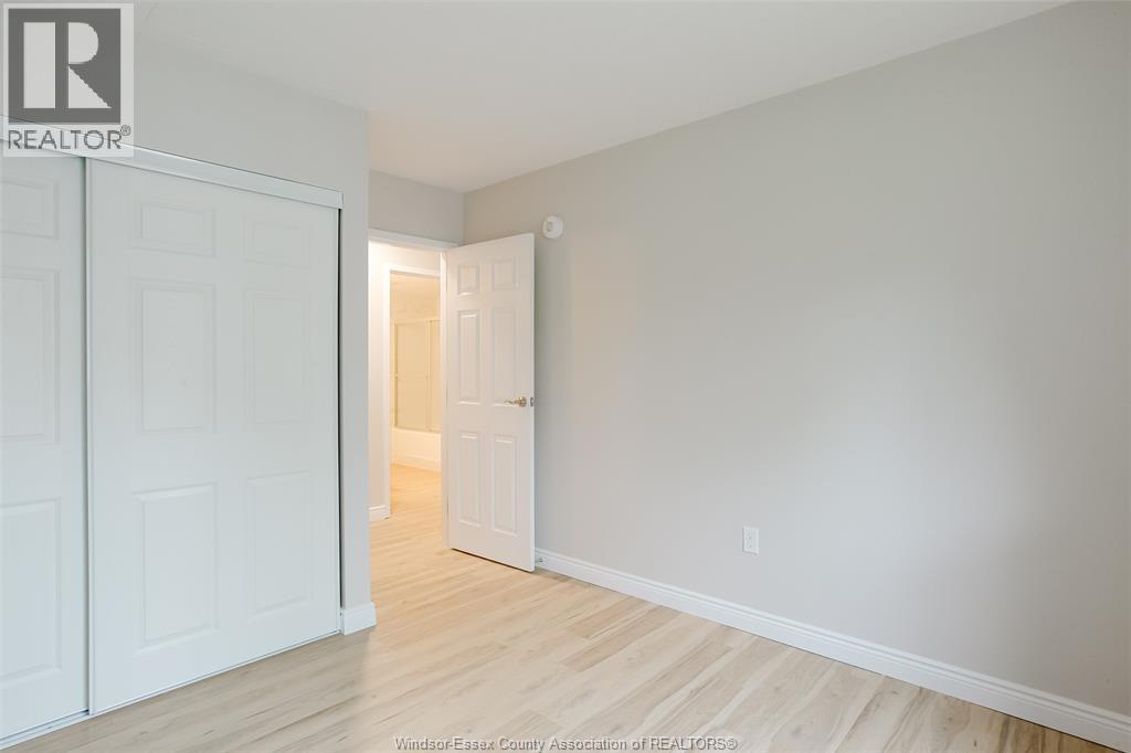 3355 SANDWICH Unit# 102, Windsor, Ontario, N9C1B2 — Photo 19