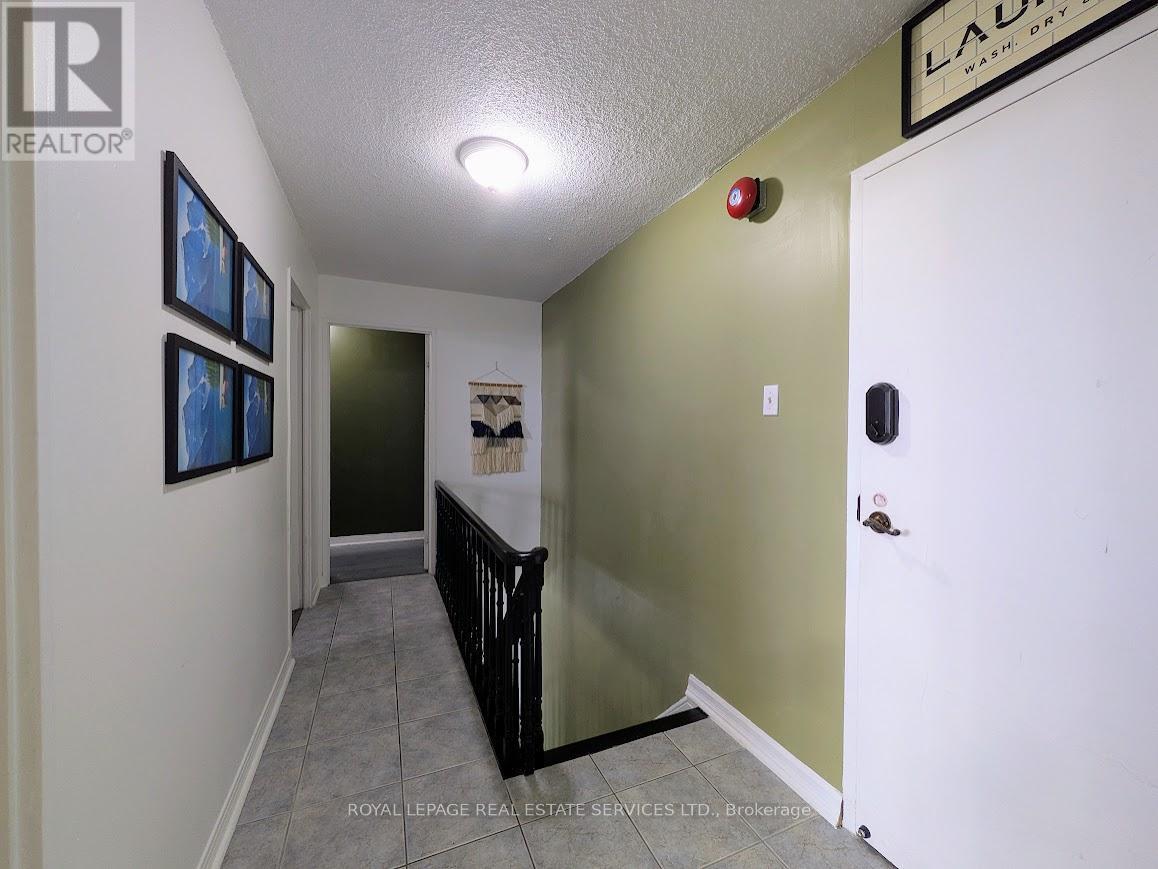 #325 1300 MARLBOROUGH COURT - 14