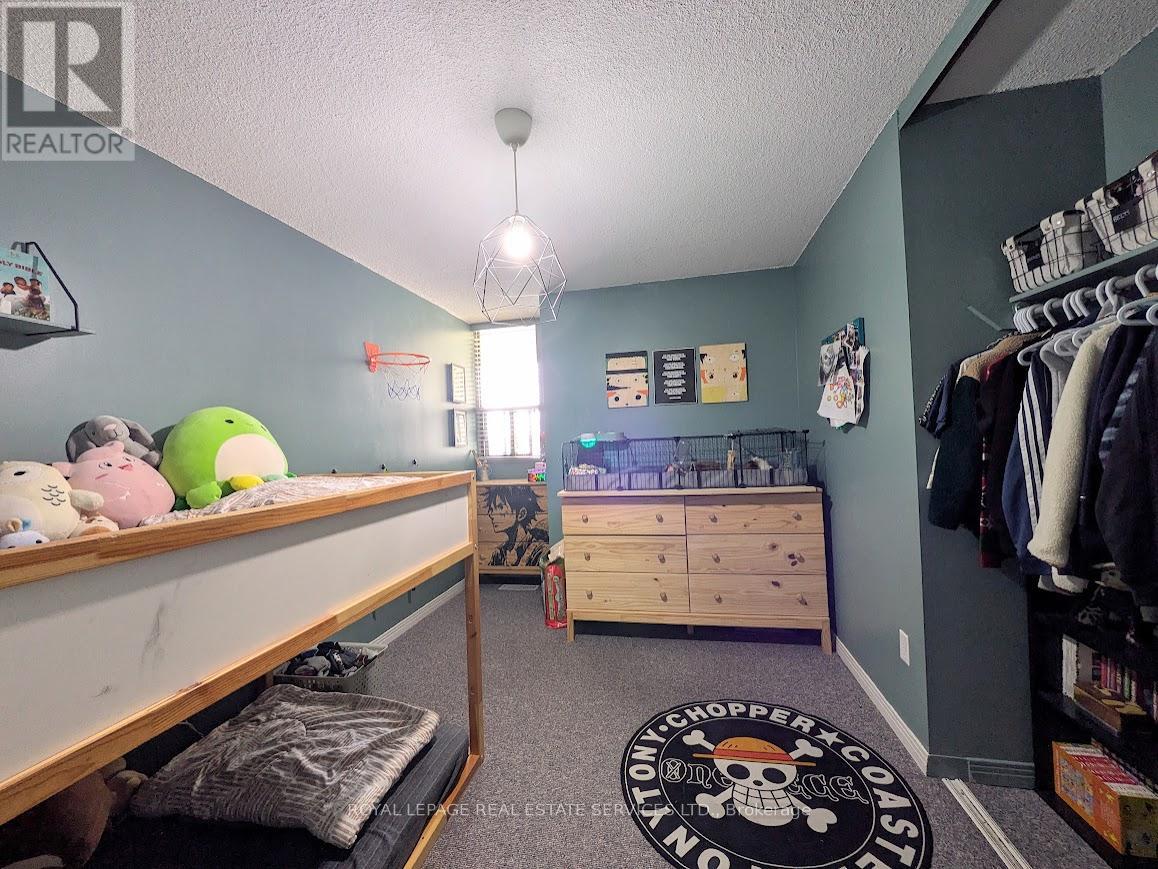 #325 1300 MARLBOROUGH COURT - 19