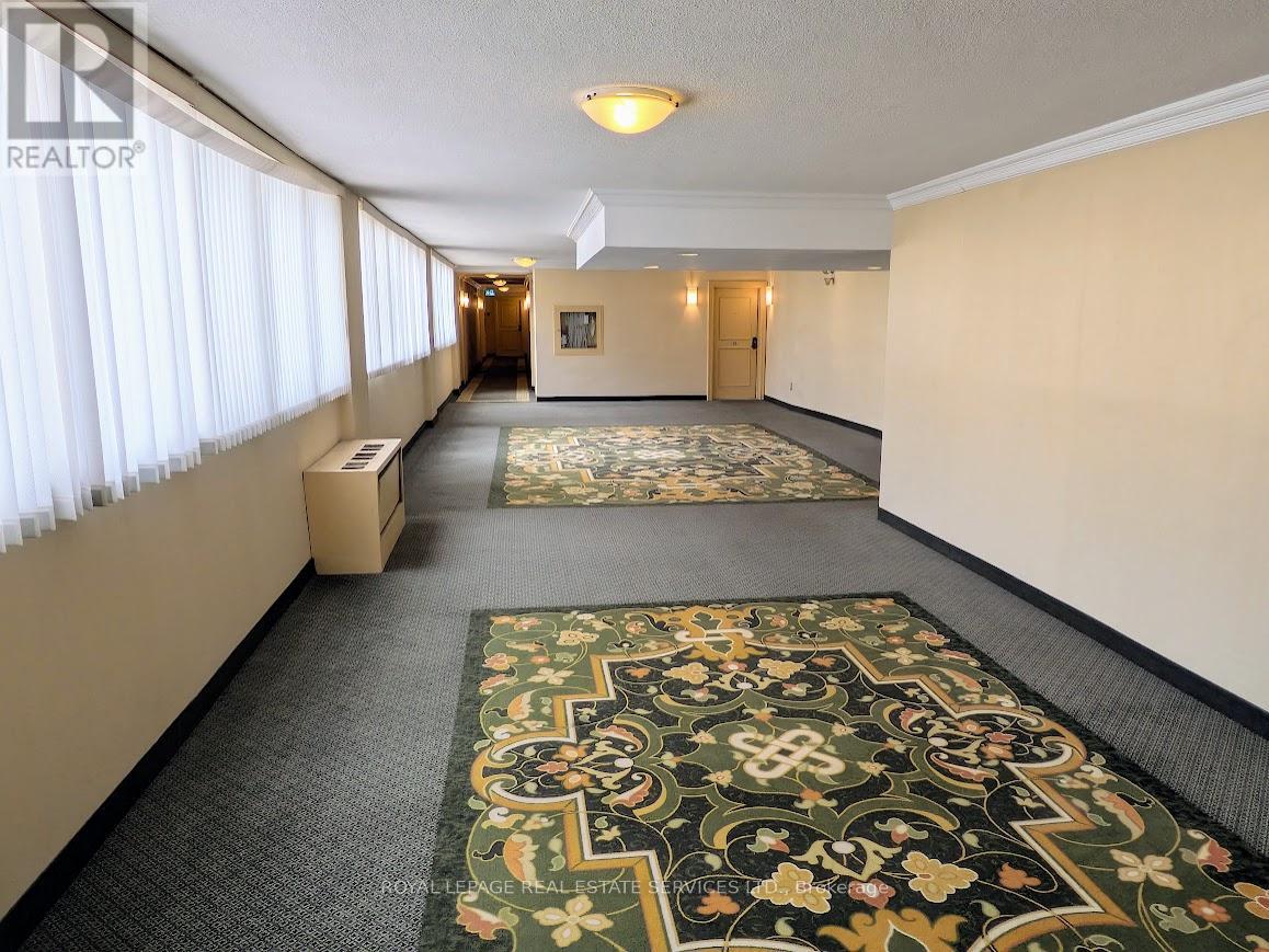 #325 1300 MARLBOROUGH COURT - 25
