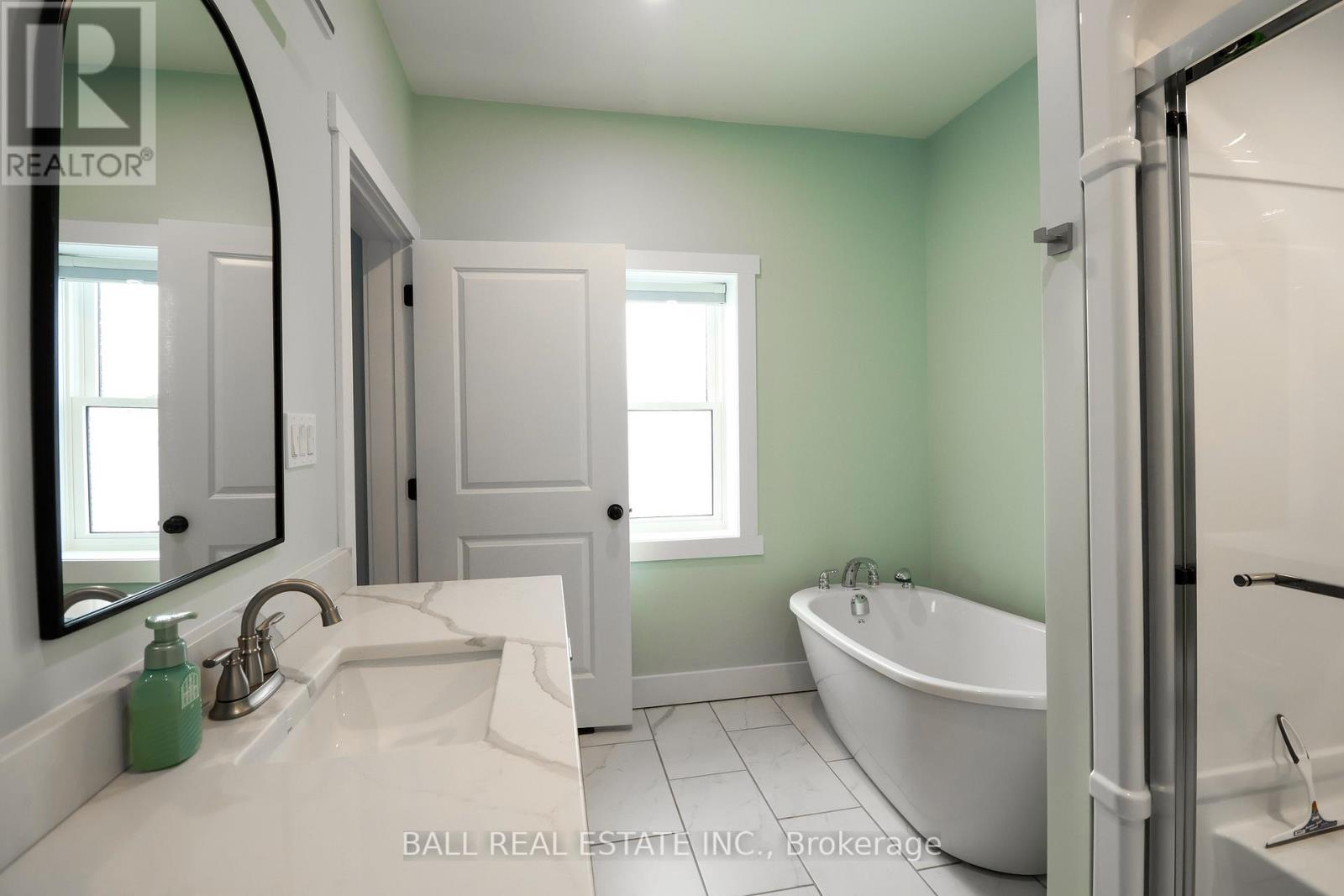 9 WILLIAMS DRIVE - 23