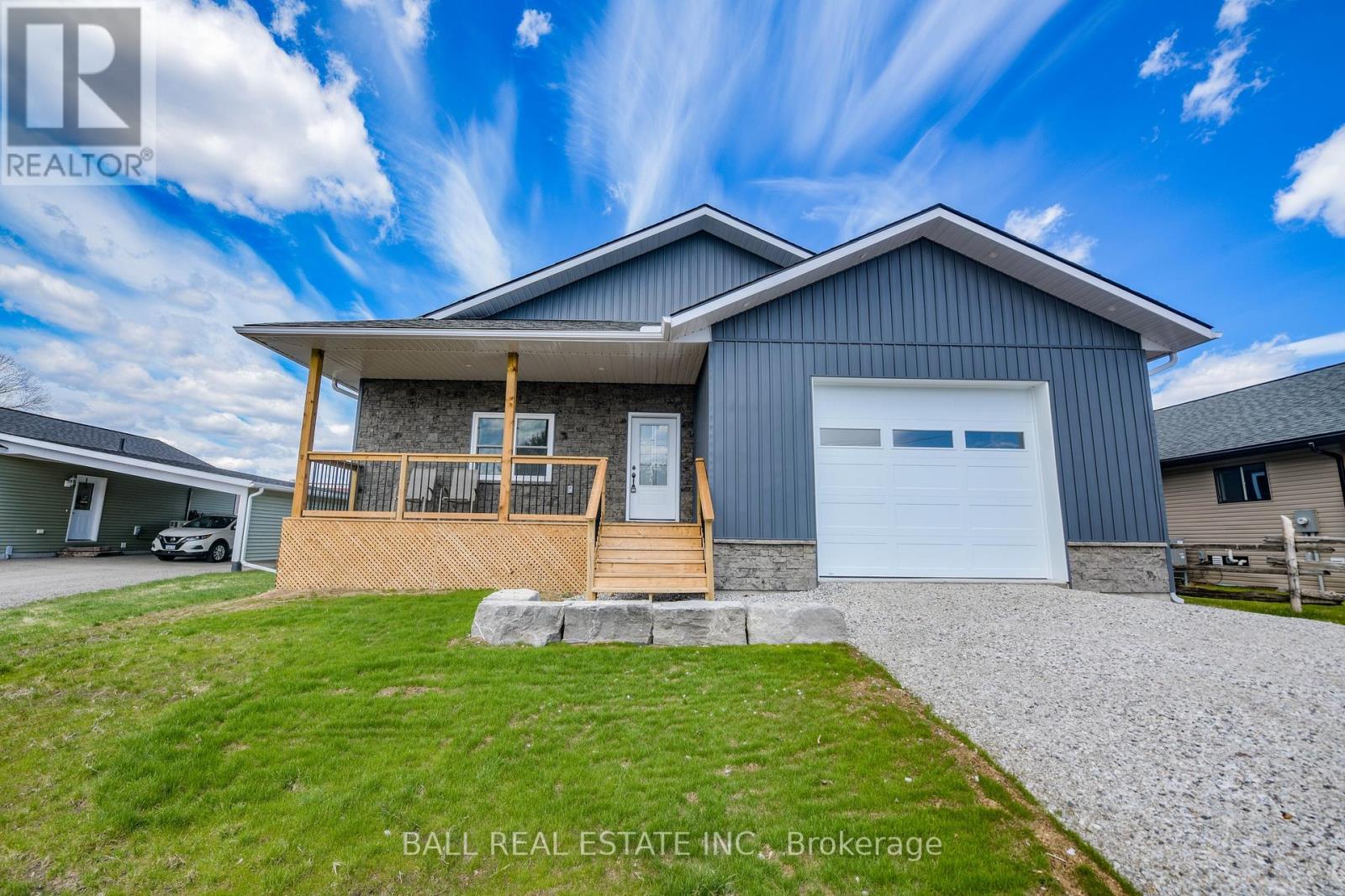 9 WILLIAMS DRIVE - 4