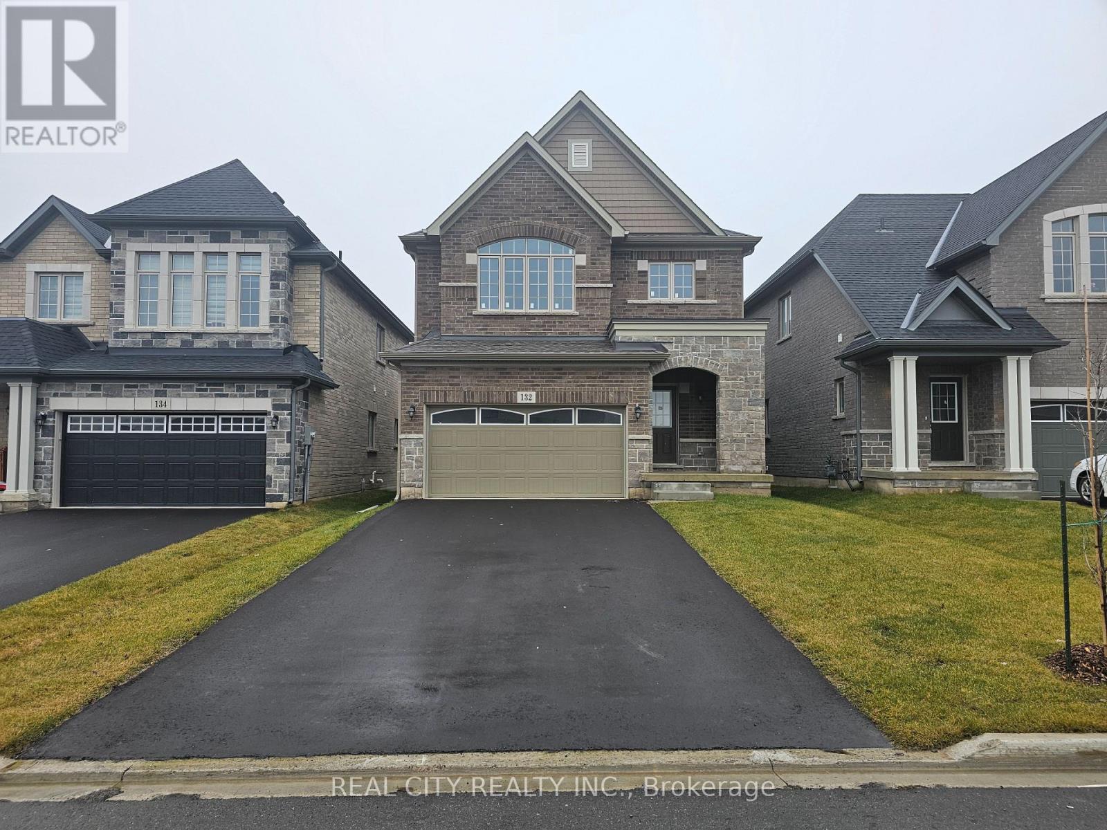 132 SUNSET WAY - 1