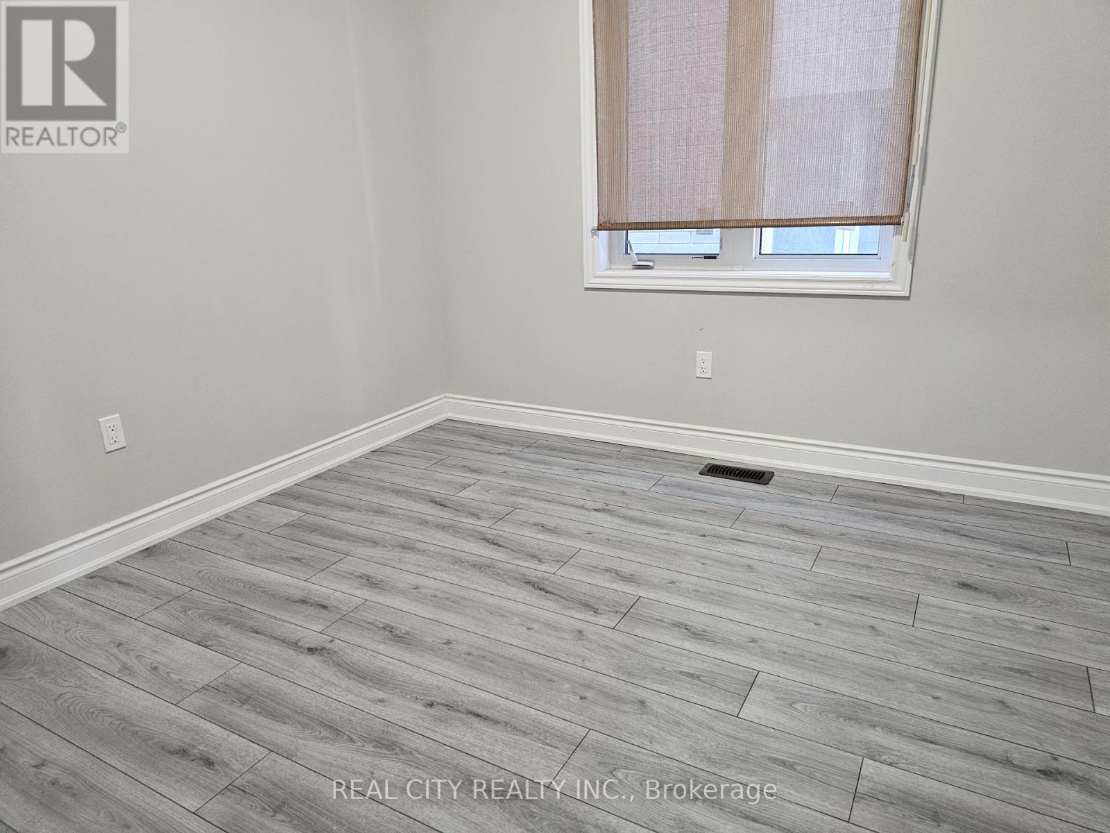 132 SUNSET WAY - 19