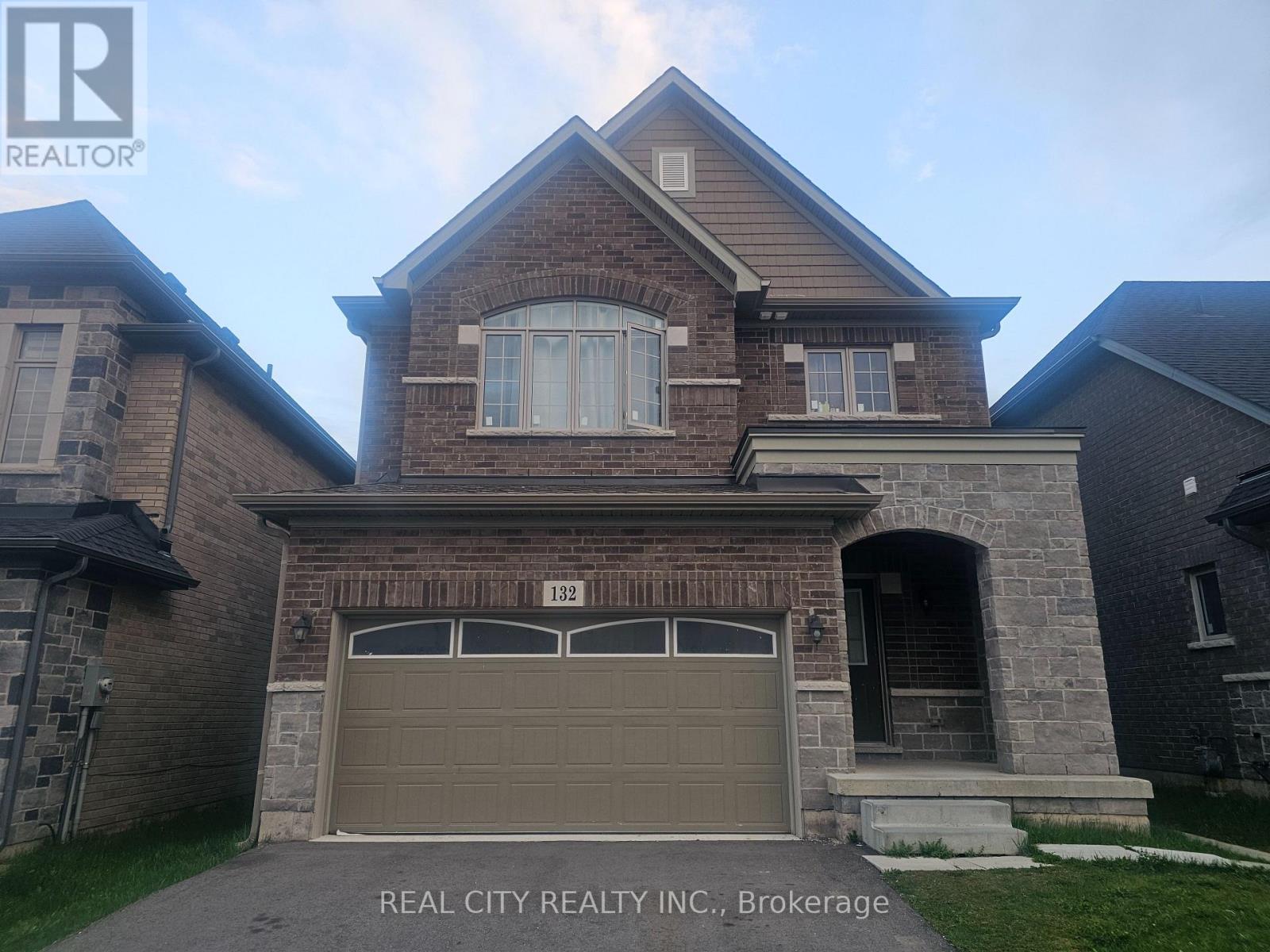 132 SUNSET WAY - 2