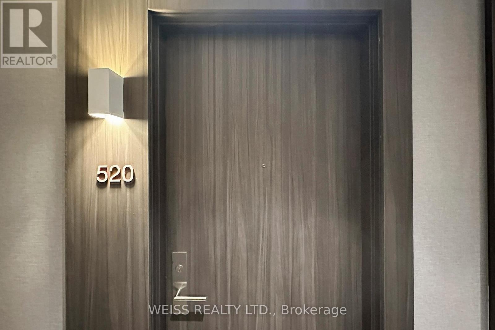 #520 185 ROEHAMPTON AVENUE - 17