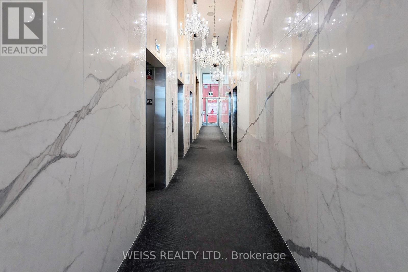 #520 185 ROEHAMPTON AVENUE - 10