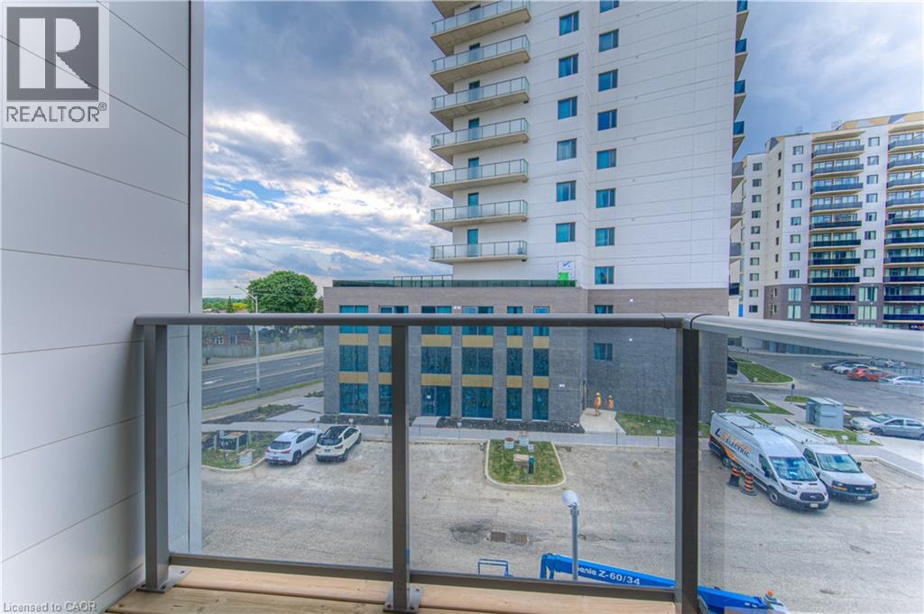 #19A 1430 HIGHLAND Road W - 20