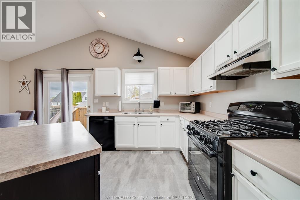 6 BENIUK COURT, Leamington, Ontario, N8H5K9 — Photo 15