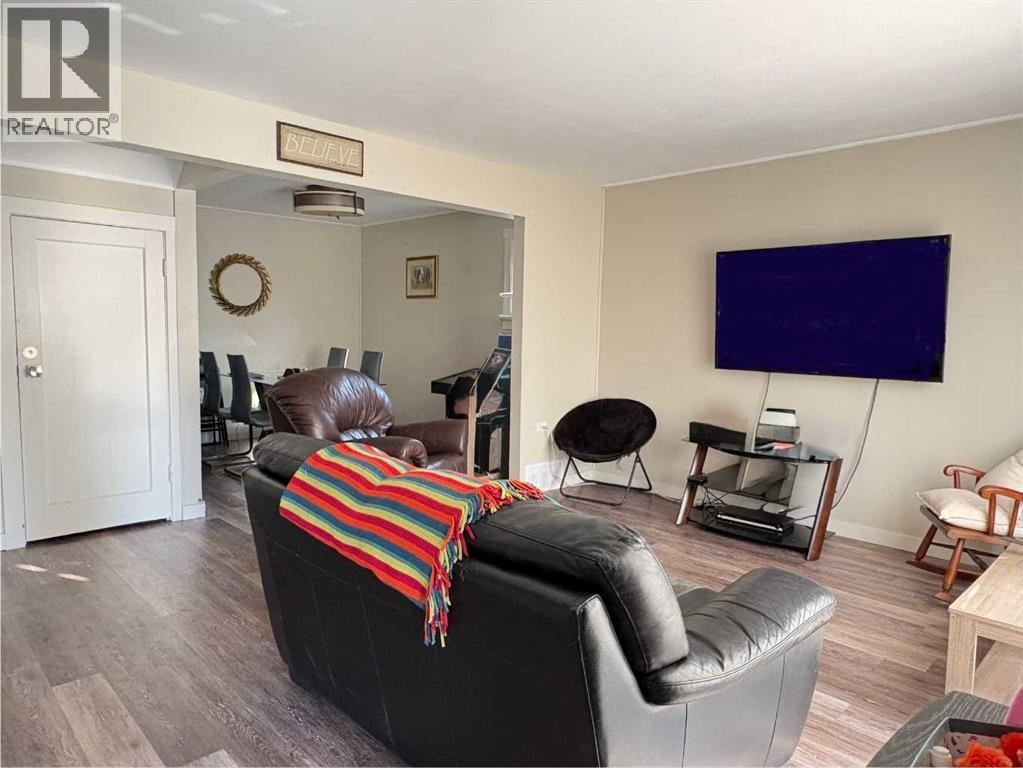 5821 44 Avenue, Red Deer