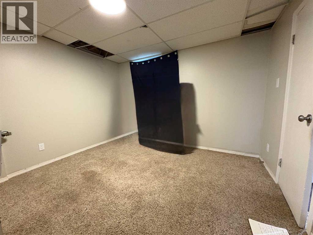 5821 44 Avenue, Red Deer