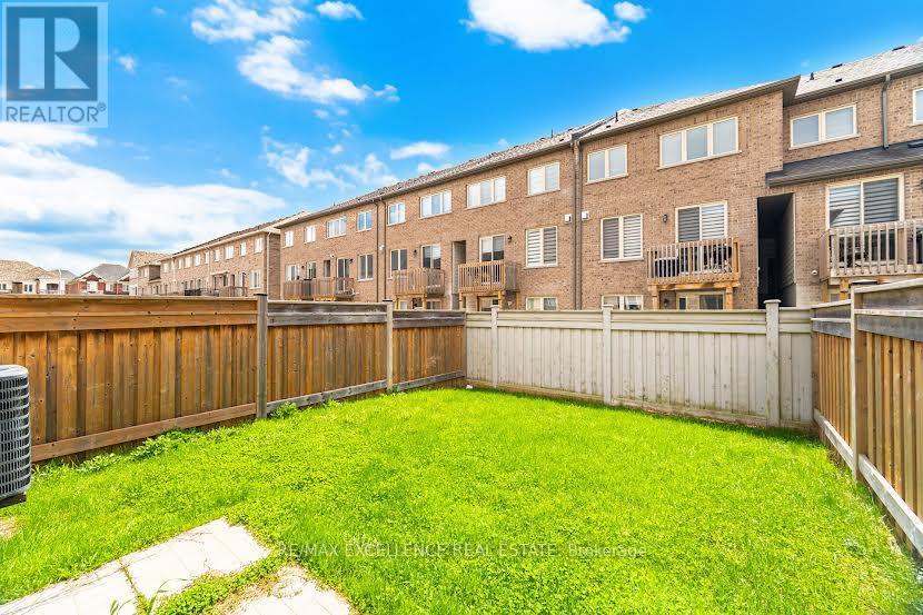 67 DRIZZEL CRESCENT - 32
