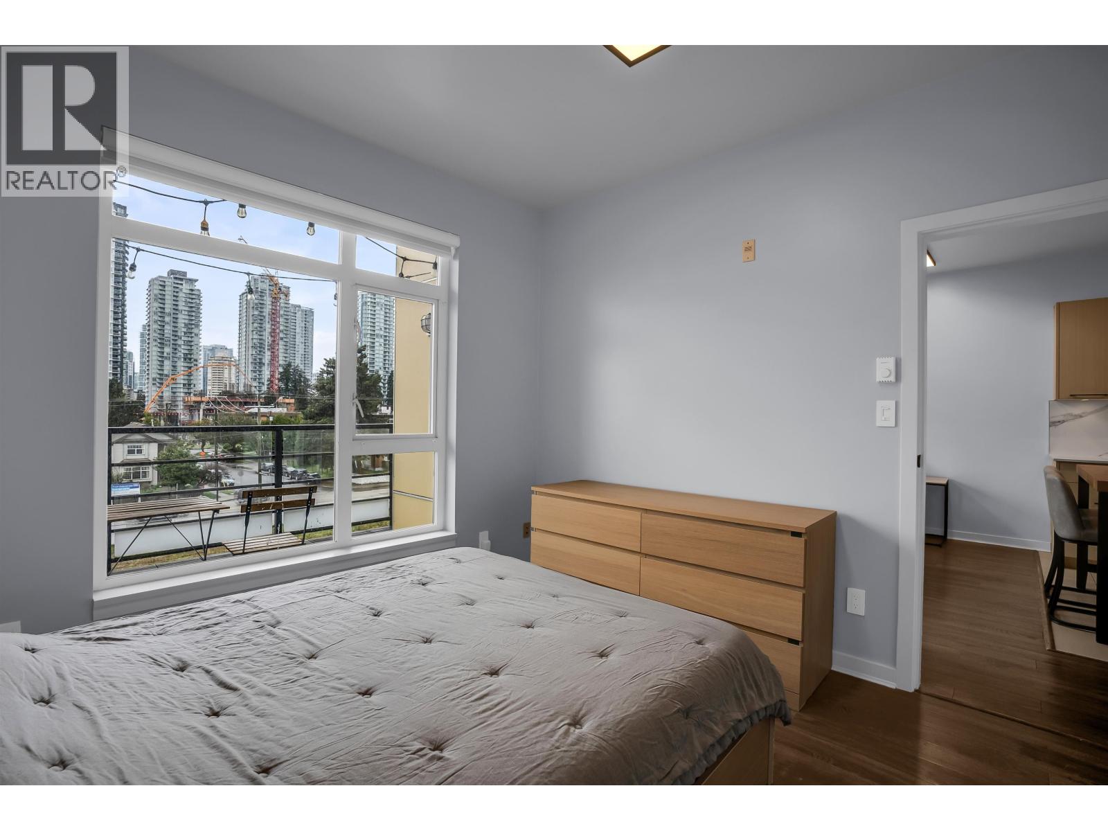 1 Bed, 1 Bath House for Sale in Burnaby – PH5 5248 GRIMMER STREET, Burnaby - Image 12