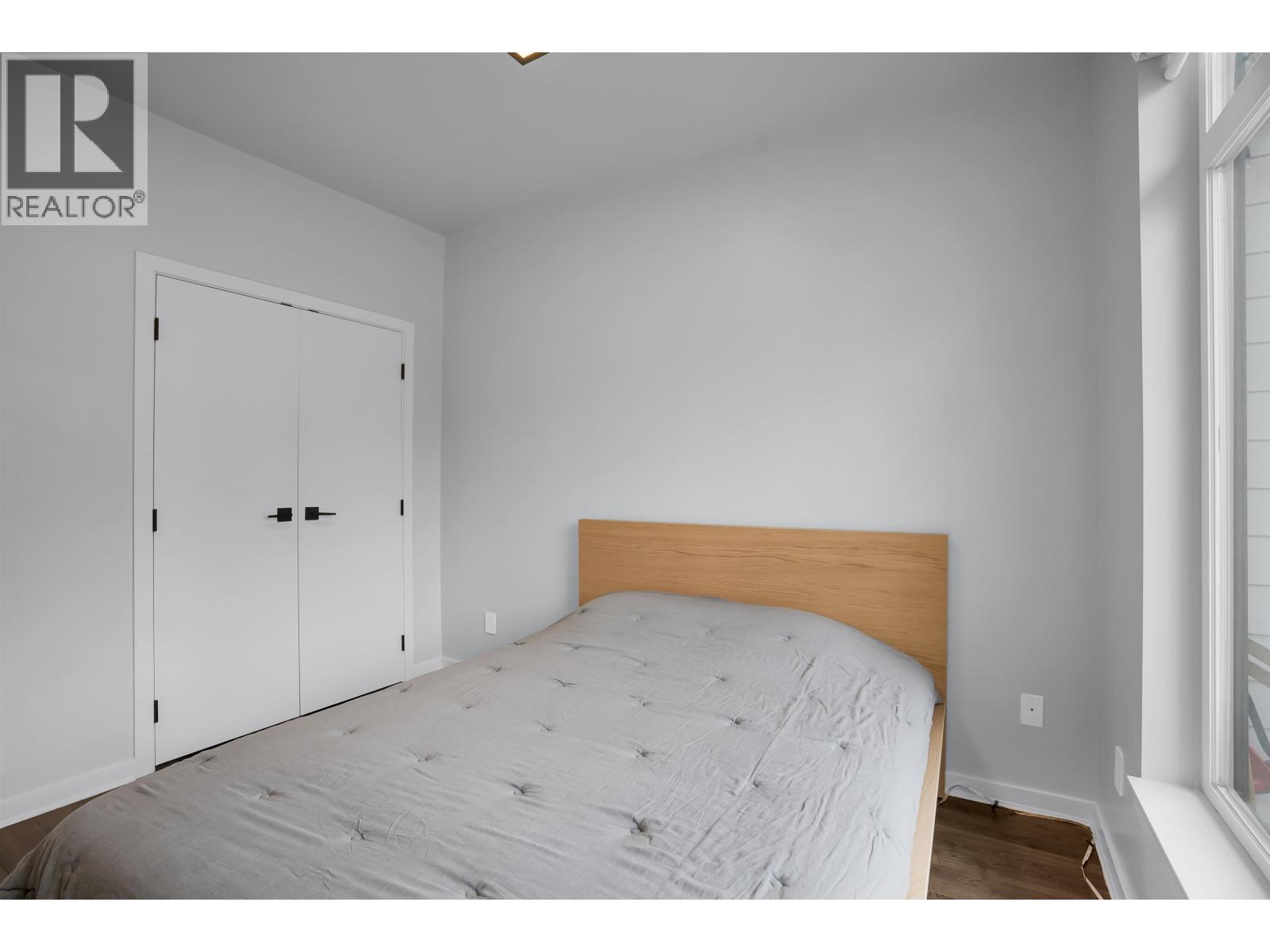 1 Bed, 1 Bath House for Sale in Burnaby – PH5 5248 GRIMMER STREET, Burnaby - Image 13