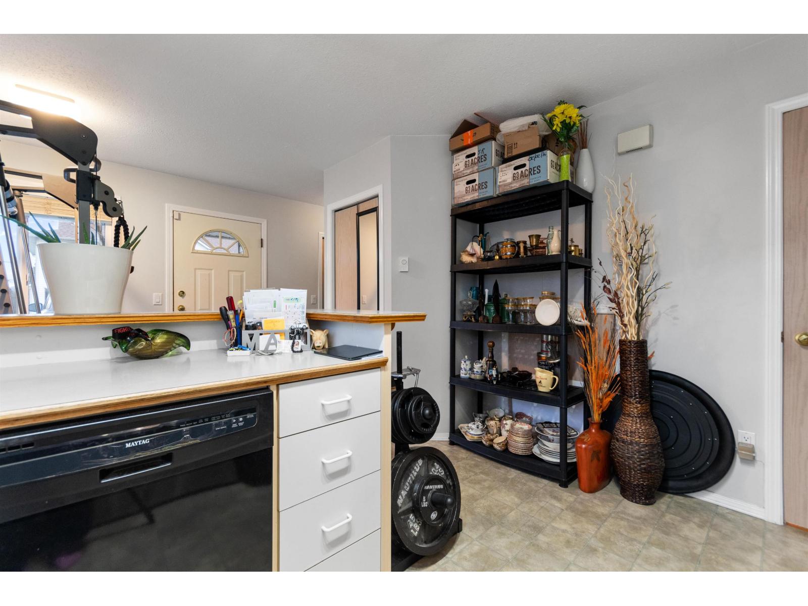 1 9206 CORBOULD STREET, Chilliwack Proper West, Chilliwack