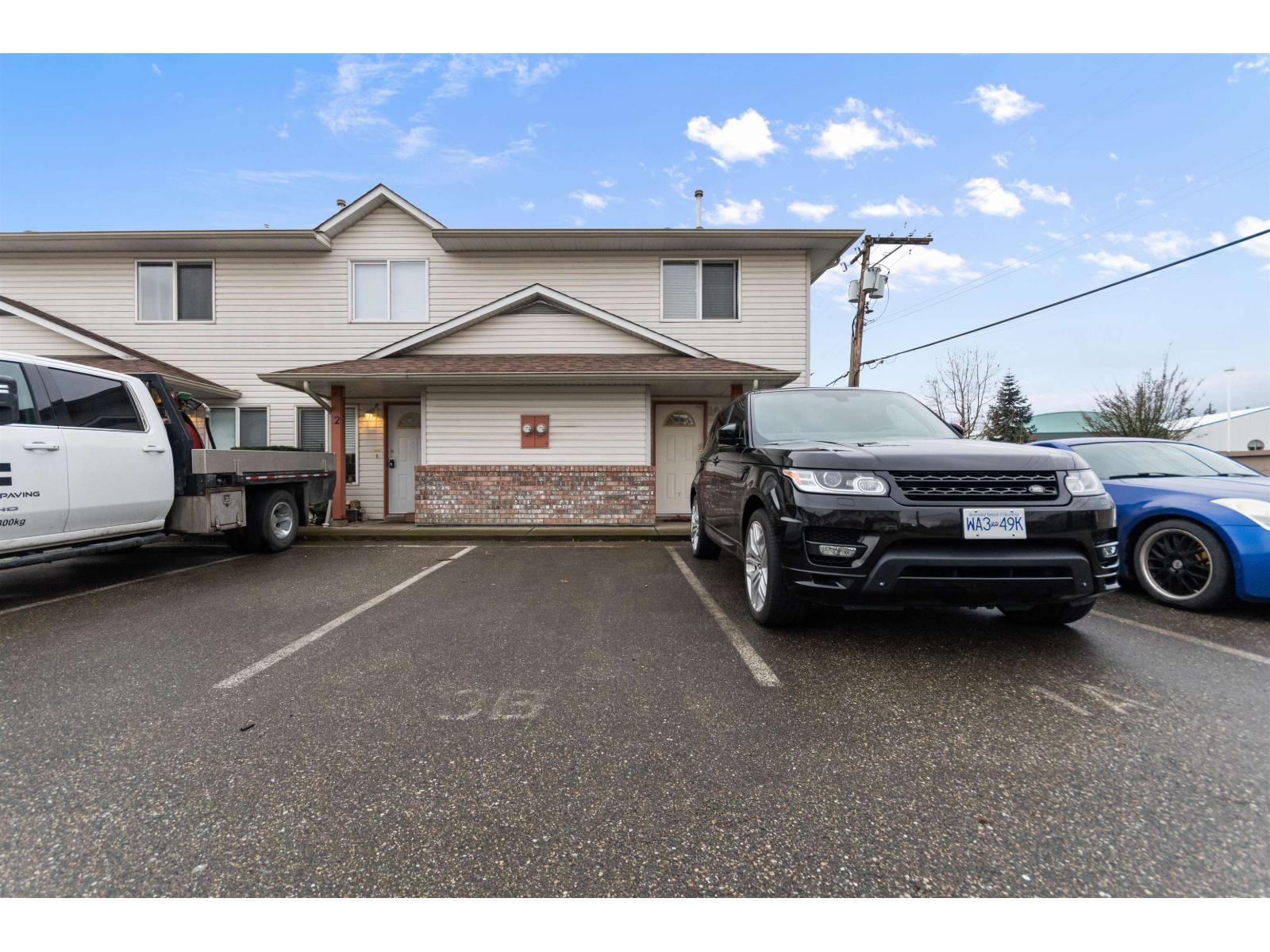 1 9206 CORBOULD STREET, Chilliwack Proper West, Chilliwack