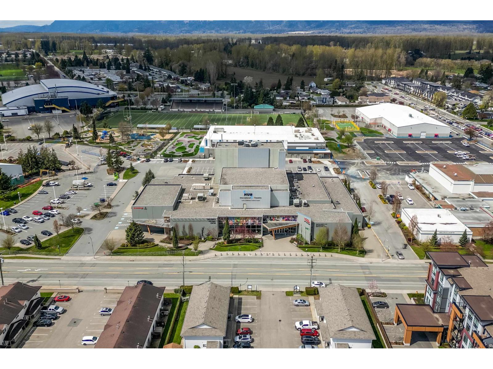 1 9206 CORBOULD STREET, Chilliwack Proper West, Chilliwack