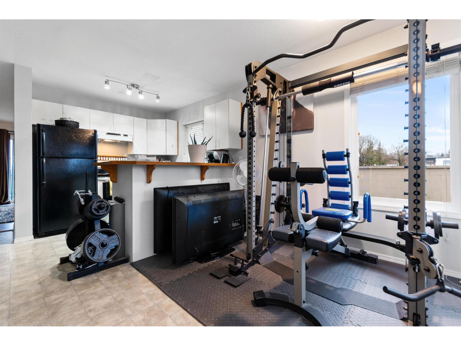 1 9206 CORBOULD STREET, Chilliwack Proper West, Chilliwack