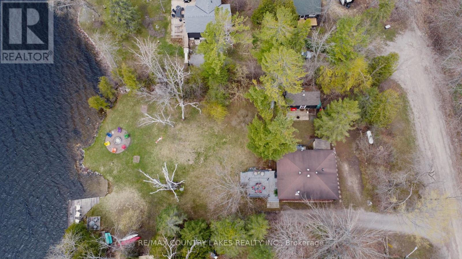31 HILLCREST AVENUE - 28