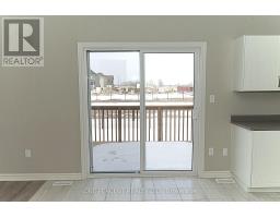 262 Springfield Crescent, Clearview, ON L0M1S0 Photo 9