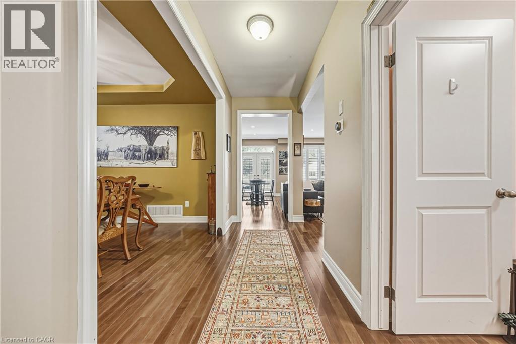 405 VALRIDGE Drive, Ancaster, Ontario, L9G0B2 — Photo 5