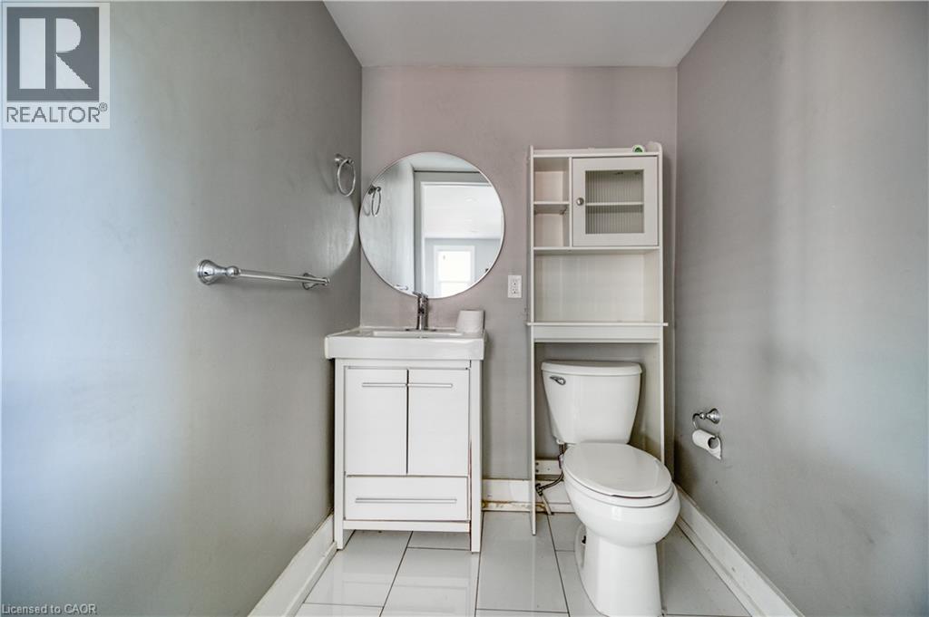 48 SHAW Street Unit# 3, Hamilton, Ontario, L8L3P3 — Photo 12