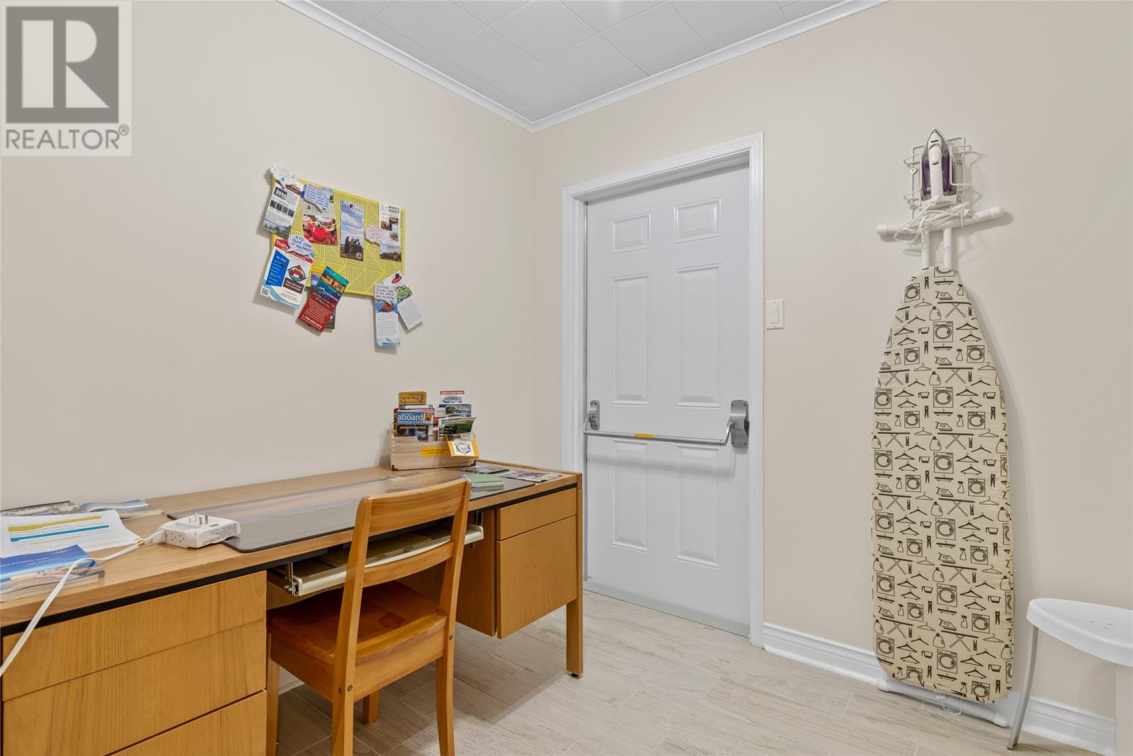 1 Church Road - 25