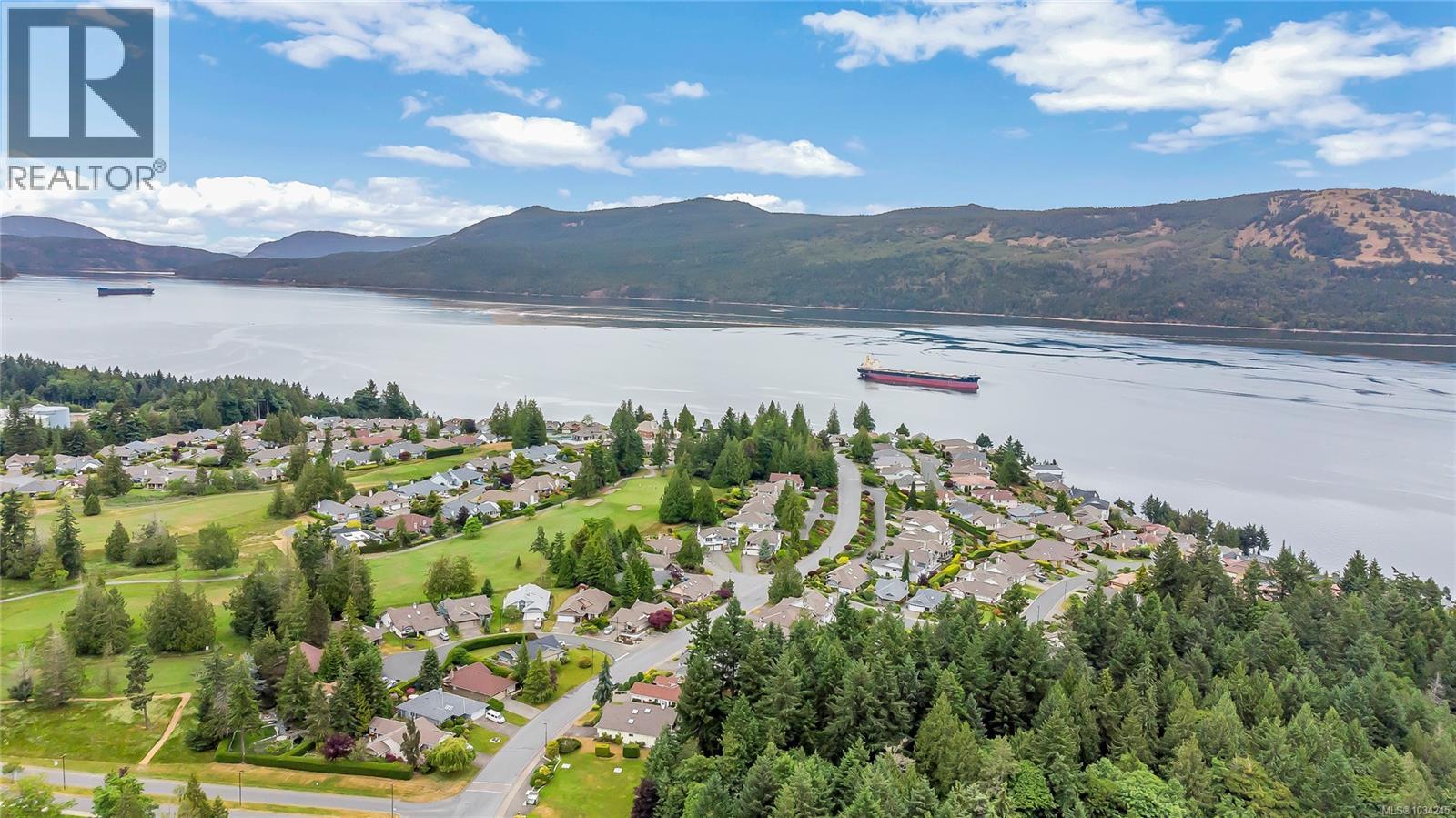 3556 Arbutus Dr S - 44