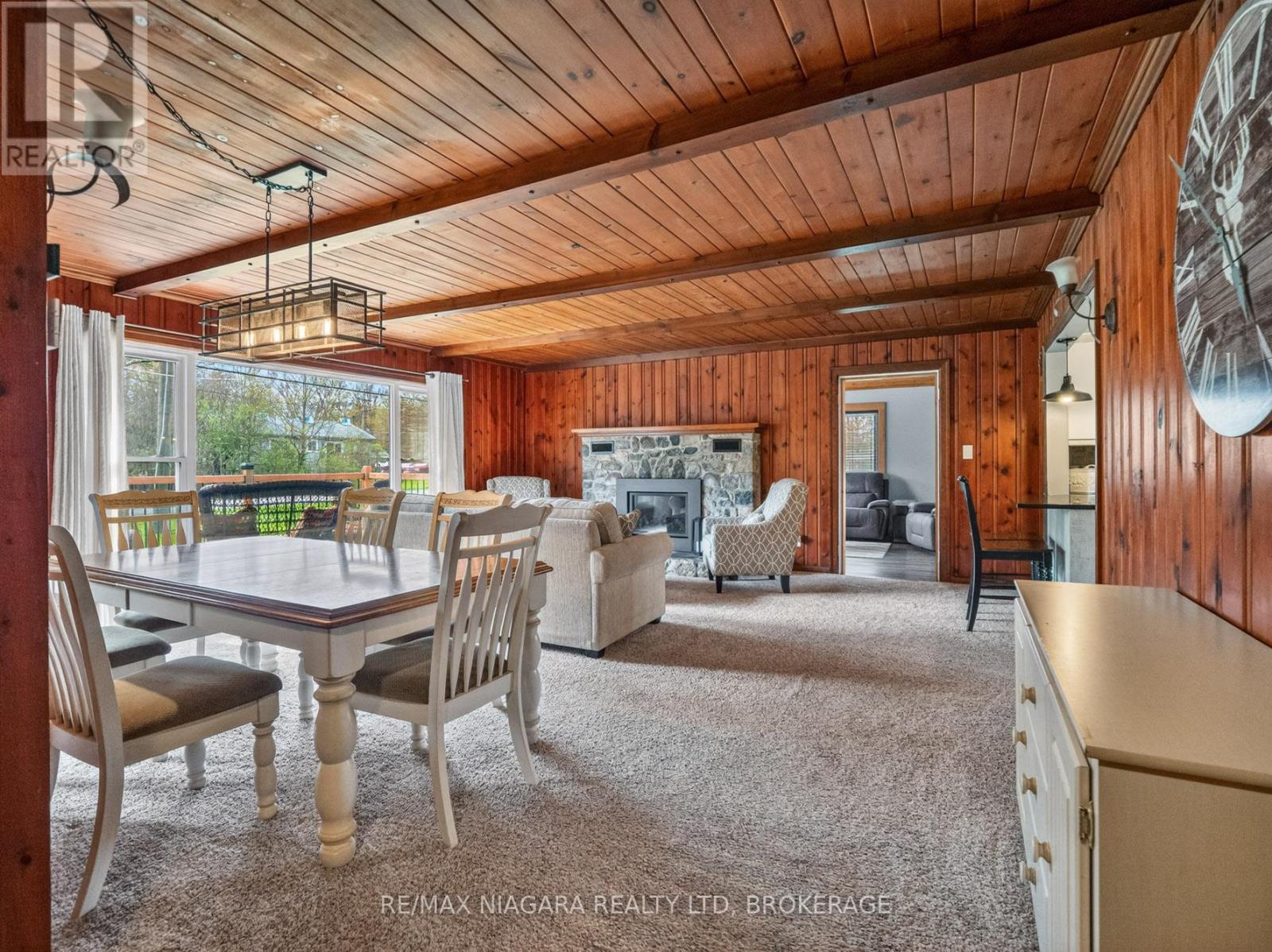 914 OAKHILL BOULEVARD E - 12