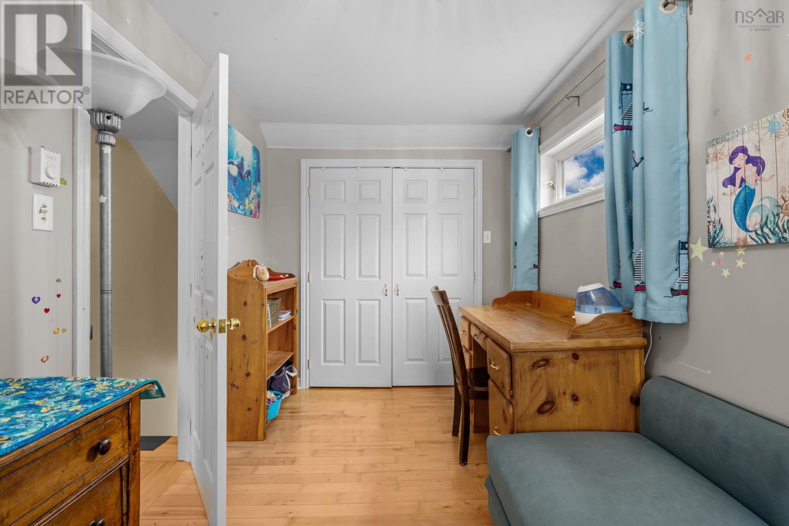 Property 22 of 43 of 3674 lynch Street