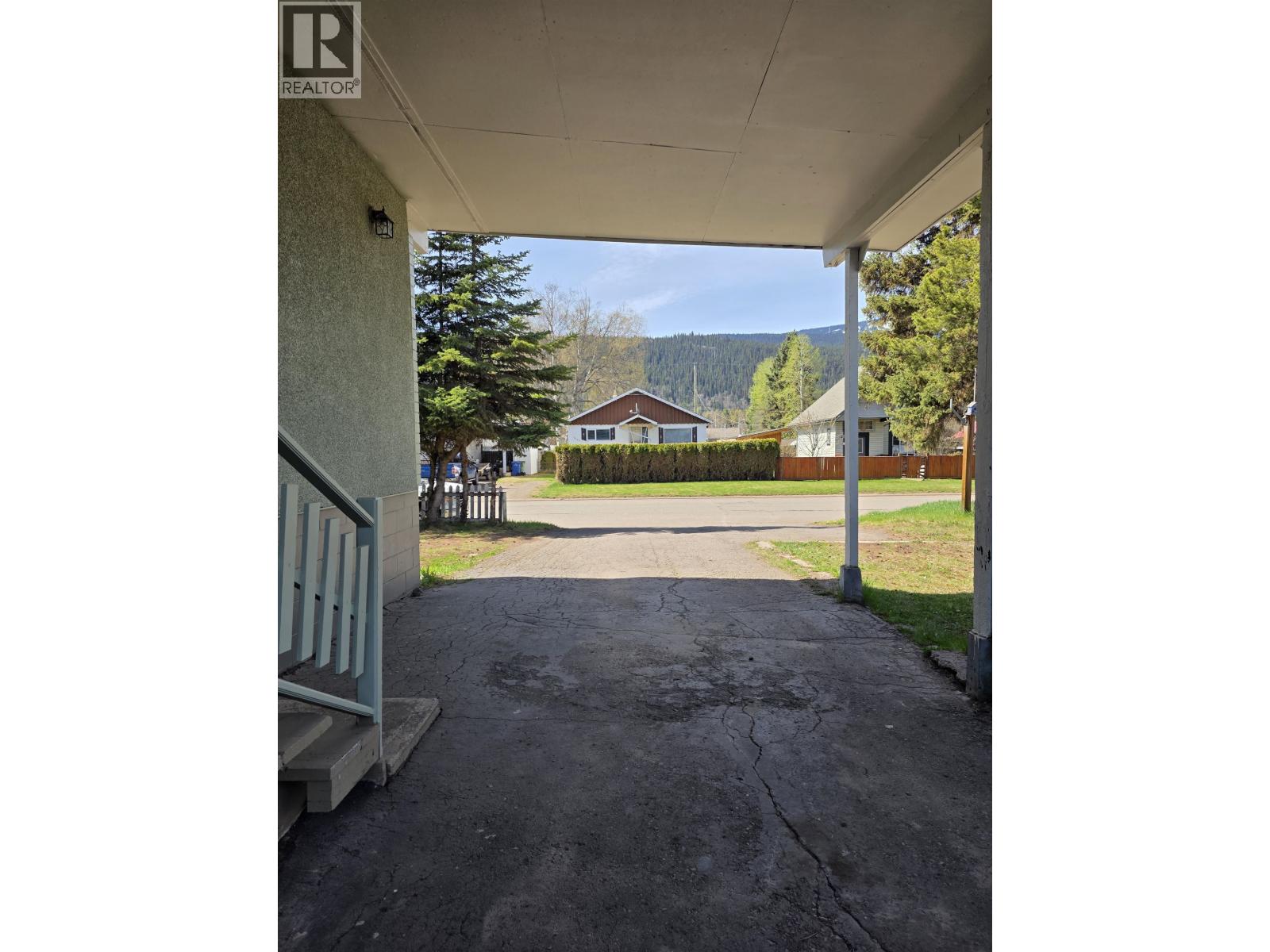 4048 FOURTH Avenue, Smithers