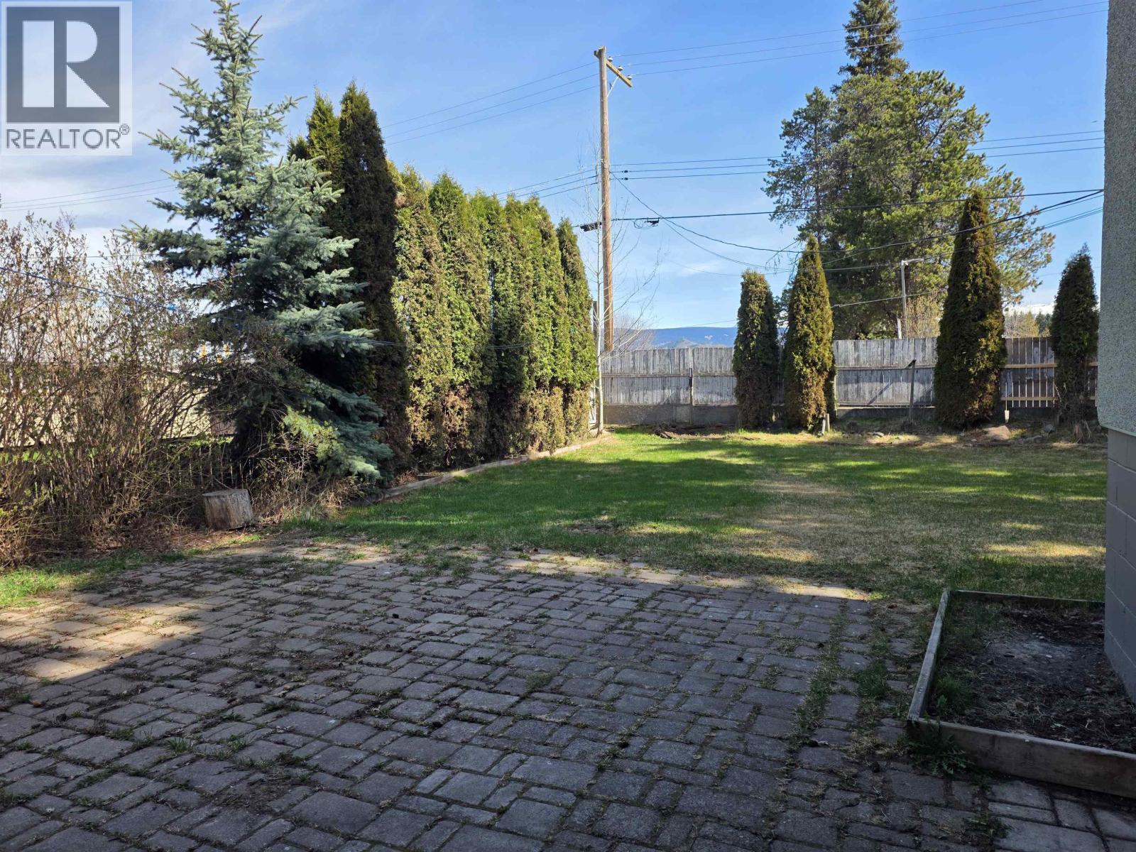 4048 FOURTH Avenue, Smithers