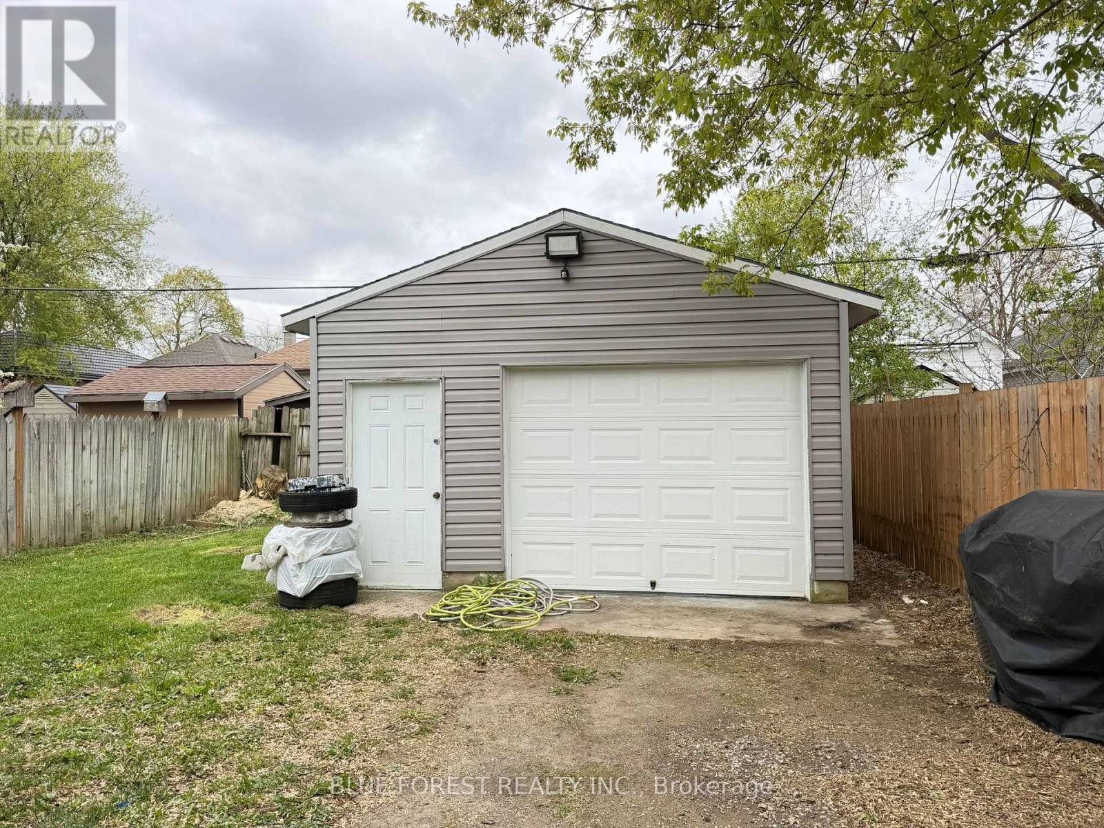 104 DELAWARE STREET - 25