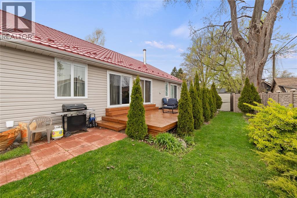1970 ORCHARD AVENUE, Sarnia, Ontario, N0N1C0 — Photo 5