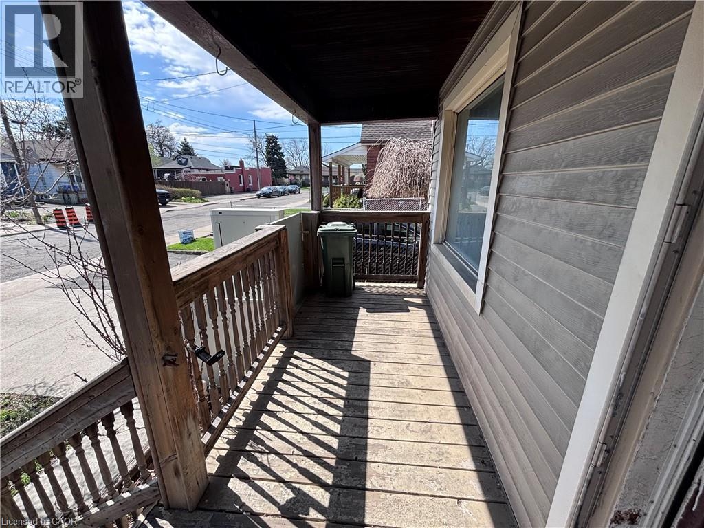19 BENSON Avenue, Hamilton, Ontario, L8H3M8 — Photo 5