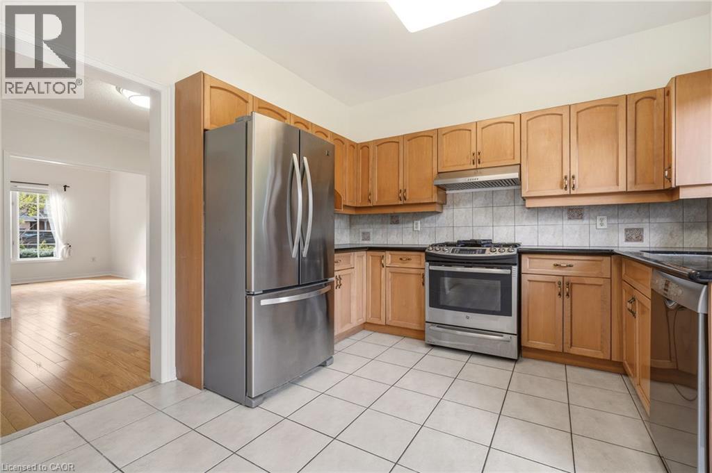 4287 CHASEWOOD Court, Burlington, Ontario, L7M4P8 — Photo 12
