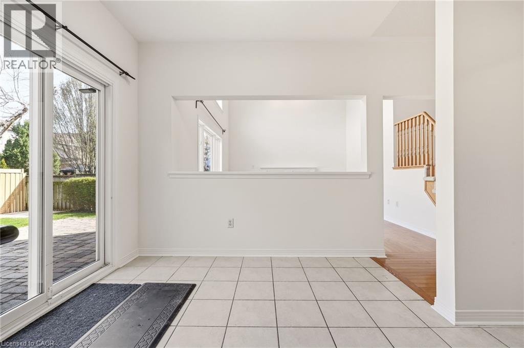 4287 CHASEWOOD Court, Burlington, Ontario, L7M4P8 — Photo 15