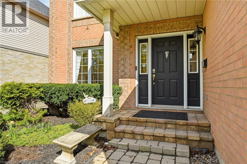 4287 CHASEWOOD Court, Burlington, Ontario, L7M4P8 — Photo 3