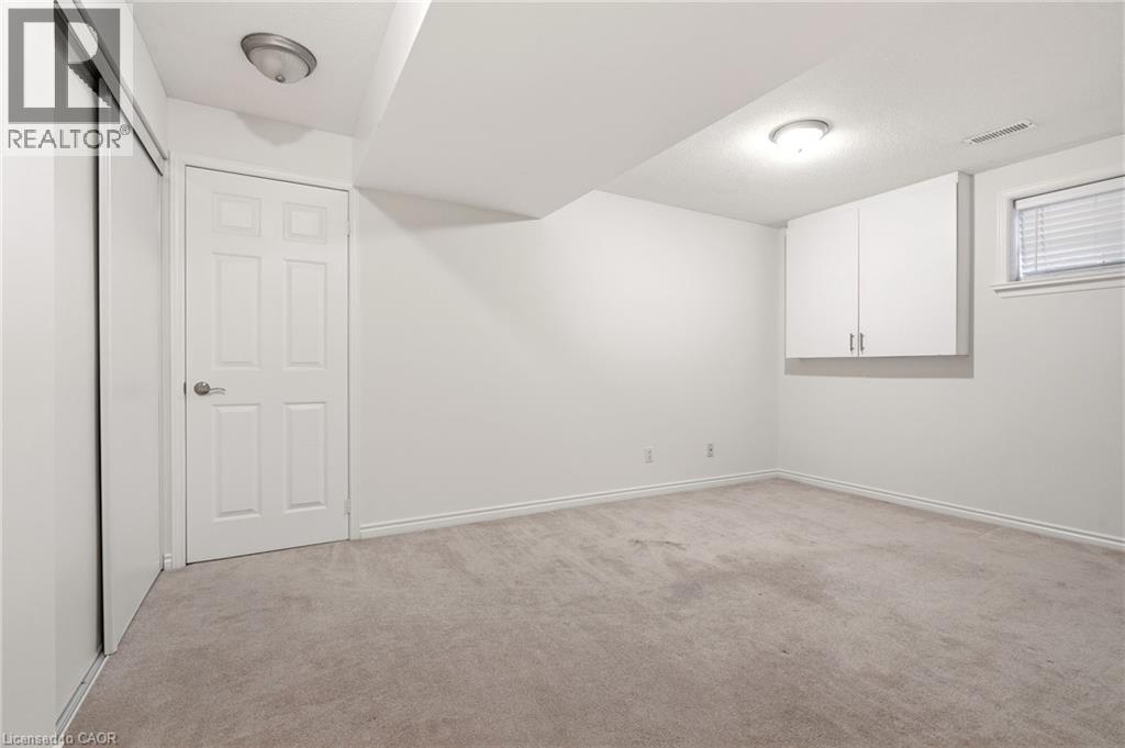 4287 CHASEWOOD Court, Burlington, Ontario, L7M4P8 — Photo 33