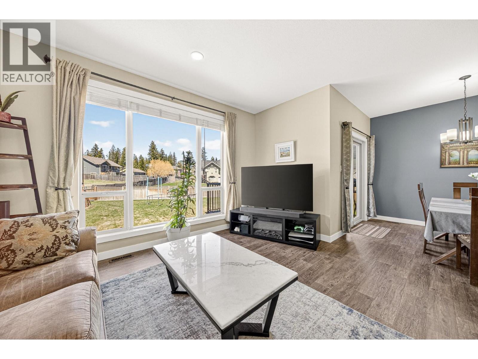 2309 FALCON Court, Sparwood